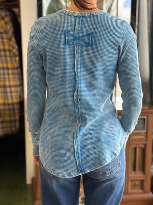 blue waffle knit top L7