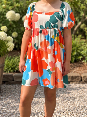 H5 Bold Floral Dress