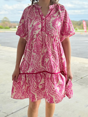 pink/white paisley dress