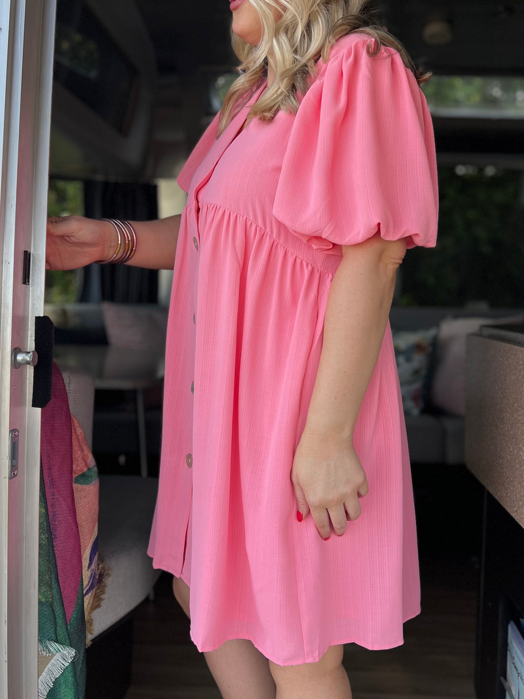 pink button front bubble sleeve dress B12