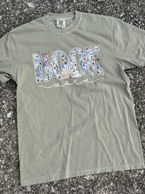 bookworm tee