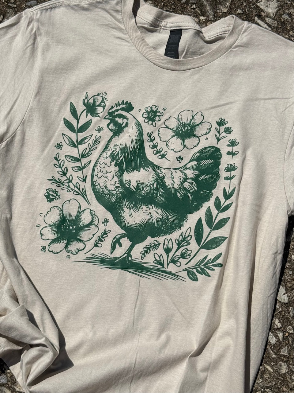 sand/green chicken tee 309