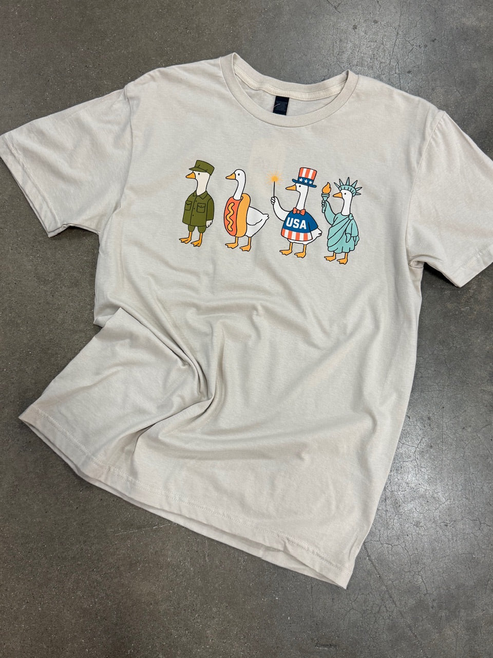 patriotic geese sand tee