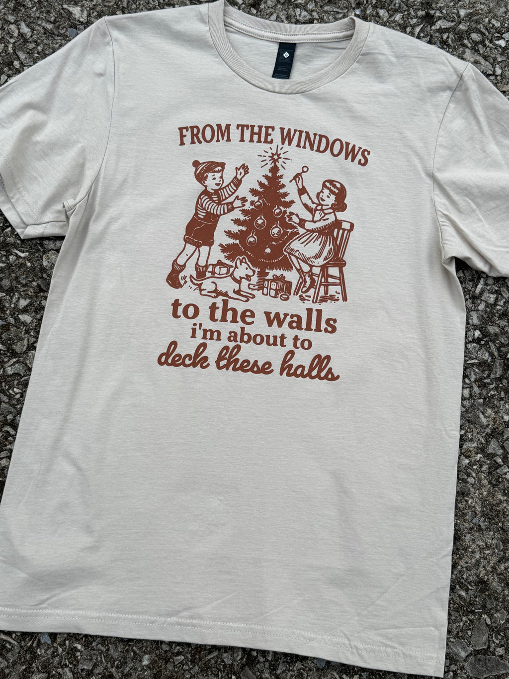 deck these halls sand tee