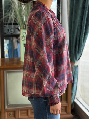 red plaid long sleeve top H12