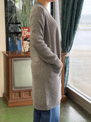 gray button up cardigan H26