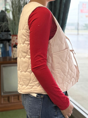 pink heart vest H17