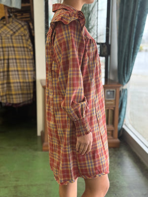 plaid ruffle shoulder dress V62