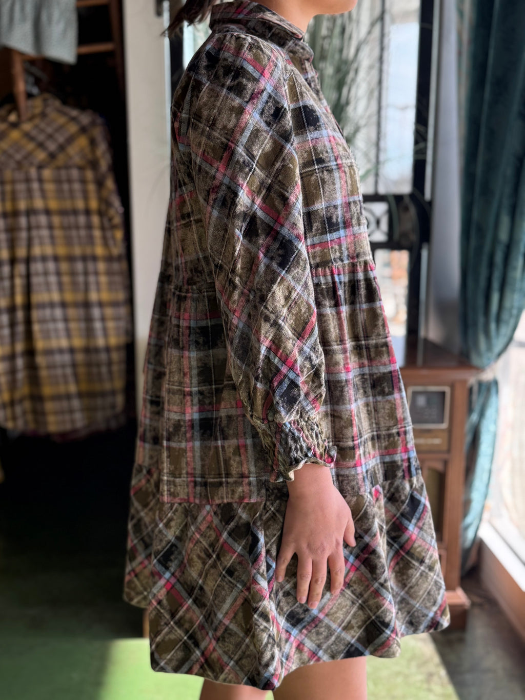 green mineral wash flannel dress L9