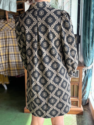 black lattice dress V34