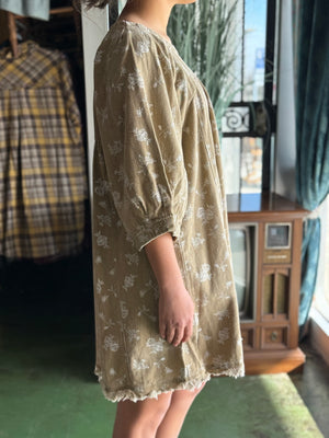 tan floral dress H16