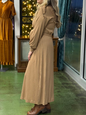 tan long sleeve button up maxi H3